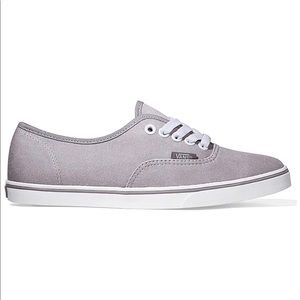 ✨NWT Vans Lo Pro Skate Sneakers